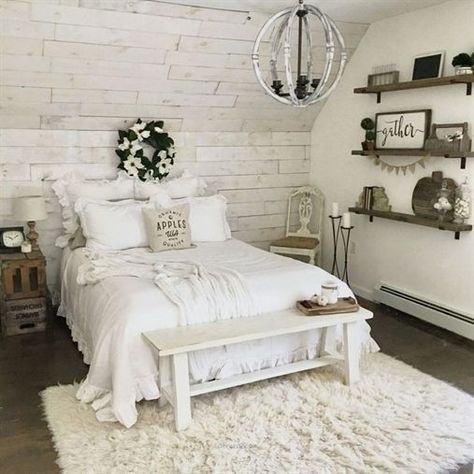 Beautify your bedroom with ultra-modern farmhouse decor! From farmhouse style bedding to rustic style bedrooms and cozy farmhouse bedrooms, we have just the inspiration you need to turn your bedroom into a haven of tranquility and style. Check out our ideas for wall decor, master bedrooms decor, and over the bed wall decor for the perfect farmhouse look! Guest Bedroom Ideas, Rustic Farmhouse Bedroom, Modern Farmhouse Bedroom, Farmhouse Bedroom Decor, Farmhouse Decor Living Room, Trendy Bedroom, Magnolia Homes, Farmhouse Bedroom, Remodel Bedroom