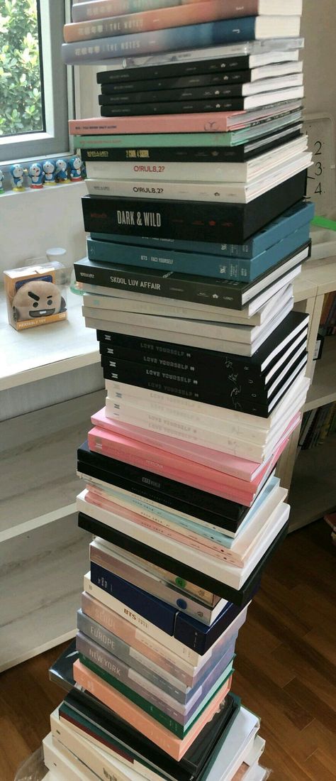 Bts Albums Collection, Lockscreen Photos, Army Room Decor, Funny Lockscreen, Army Room, Bts Aesthetic Wallpaper For Phone, Bts Merch, Bts Aesthetic, Kpop Merch