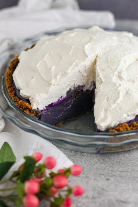 Ube Cream Pie - Sandy Eats Ube Pie Recipe, Ube Pie, Ube Ice Cream, Ube Recipes, Filipino Food Dessert, Graham Cracker Crust Pie, Japanese Sweet Potato, Crepe Cake, Filipino Desserts