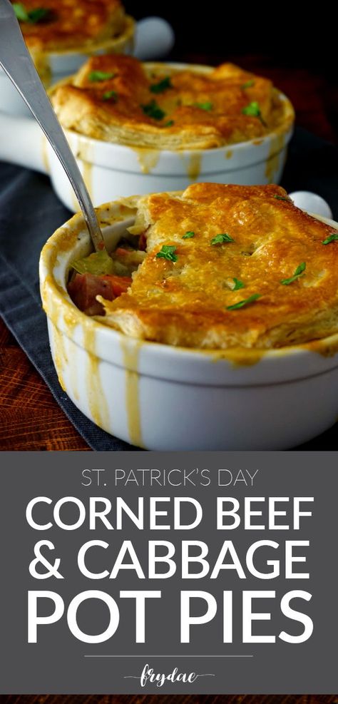 Sick of the same old corned beef recipe for St. Patrick's Day? Try these delightful individual corned beef and cabbage pot pies for a fresh dinner idea. If you're lucky, there may be leftovers.  #stpatricksdayfood #stpatricksday #irishrecipe #irishfood #cornedbeef #cornedbeefcabbage #comfortfoodrecipes #potpie #potpierecipe #creativefood #recipesfordinner #stpatricksdayrecipes Crockpot Corned Beef, Corned Beef Leftovers, Irish Recipes Appetizers, Corned Beef Recipes Slow Cooker, Corned Beef Recipe, Irish Recipes Authentic, Cabbage Stew, Slow Cooker Corned Beef, Beef Pot Pies