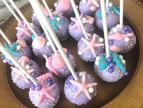 Little Mermaid Cake Pops, Mermaid Cakepops, Neutral Baby Shower Themes, Mermaid Cake Pops, Spider Party, Gender Neutral Baby Shower Themes, Sea Cake, Mermaid Invitation, Mermaid Birthday Party Decorations