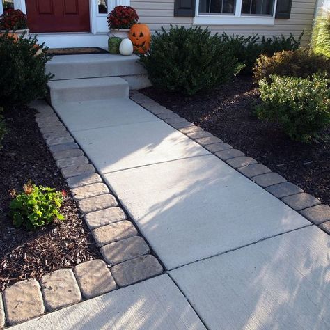 Walkway, Curb Appeal, A House, Front Yard, Landscaping, Front Door, Entrance, Yard, Exterior