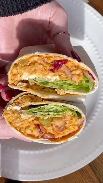 Buffalo Chickpea Wrap, Chickpea Wrap, Buffalo Chickpea, Quick Meal Prep, Tiktok Recipes, Plant Based Cookbook, Easy Healthy Lunches, Nutritious Recipes, Lunch Recipe