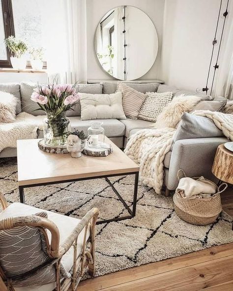 grey-couch-living-room-idea-6 Grey Couch Living Room Ideas, Living Room Decor Grey Couch, Couch Grau, Gray Sofa Living, Burgundy Living Room, Couch Living Room Ideas, Grey Sofa Living Room, Grey Couch, Grey Couch Living Room