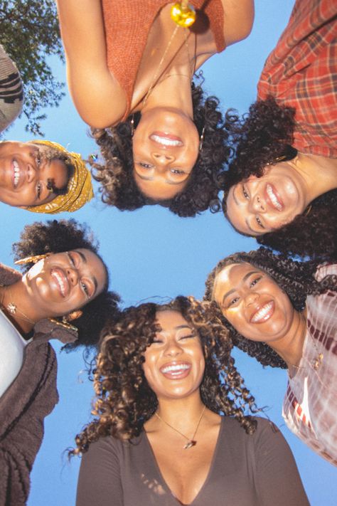 Diversity Photography People, Girl Community Aesthetic, Diverse Friends Aesthetic, Black Sisterhood Aesthetic, Friendship Moodboard, Gems Photoshoot, Female Friend Group, Mixed Friend Group Aesthetic, Black Sisterhood