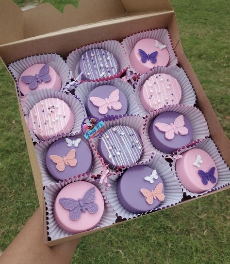 Choco Aesthetic, Birthday Celebration Ideas, Butterfly Baby Shower Decorations, Butterfly Themed Birthday Party, Butterfly Theme Party, Butterfly Baby Shower Theme, Girl Shower Themes, Butterfly Birthday Cakes, Purple Cupcakes