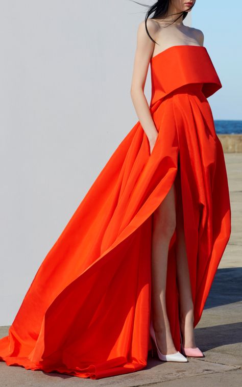 Asimetric Dress, Alex Perry, Gala Dresses, Gorgeous Gowns, Orange Dress, Beautiful Gowns, Couture Dresses, Fancy Dresses, Dream Dress