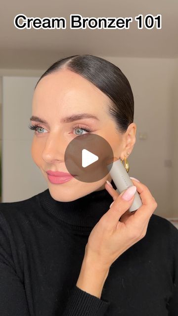 Bronzer Application Tutorial, Bronzer Tutorial, Beginner Friendly Makeup, Bronzer Application, Best Foundation Brush, Blending Makeup, Perfect Winged Eyeliner, Best Bronzer, Bronzer Makeup