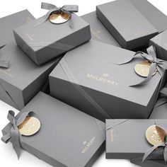 Packaging: Mulberry Packaging, Boxes Packaging Grey, Luxury Packaging ... Luxury Packaging Design, Packaging Ideas Business, Clothing Packaging, Box Packaging Design, Soap Packaging, Pretty Packaging, Packaging Ideas, Luxury Packaging, Creative Packaging