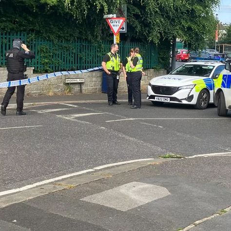 Police statement on armed cops in Deighton as man arrested after brawl Police Arresting People, Armed Police, Uk Police, Police Arrest, Delivery Pictures, New Photo Download, Policeman, Photo Download, Snapchat Stories