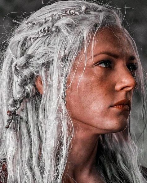 Katheryn Winnick Vikings, Vikings Lagertha, Spartan Women, Arte Viking, Ragnar Lothbrok Vikings, King Ragnar, Vikings Tv Show, Vikings Ragnar, Viking Life