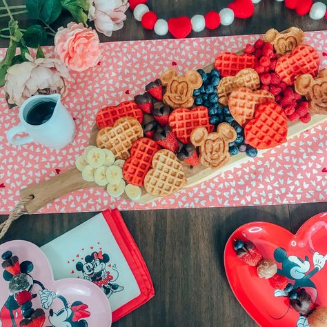 Mickey Waffle Maker, Waffle Brunch, Waffle Board, Mickey Waffle, Brunch Board, Valentines Party Food, Valentines Brunch, Thanksgiving Breakfast, Waffle Bar