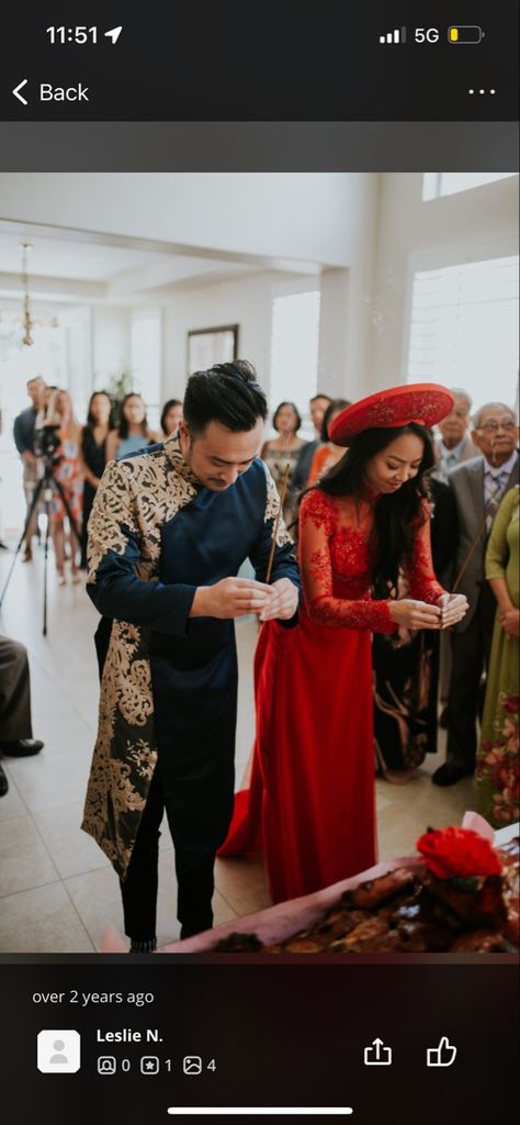 Ao Dai Tea Ceremony, Vietnamese Ao Dai Wedding, Viet Wedding, Taiwanese Wedding, Traditional Vietnamese Wedding, Wedding Ao Dai, Tea Ceremony Wedding, Vietnamese Wedding Dress, Vietnamese Tea