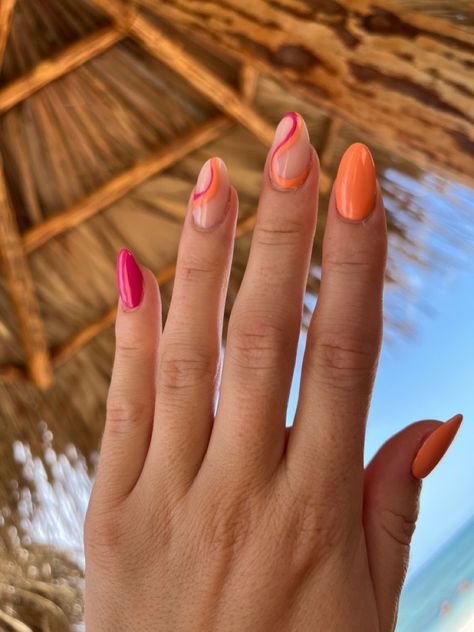 Tropical Nail Designs, Cruise Nails, Spring Break Nails, Beachy Nails, Minimalist Nail, Tropical Nails, Broken Nails, Simple Gel Nails, Summery Nails