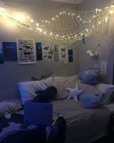 Room Things Aesthetic, Marine Bedroom Aesthetic, Room Ideas Aesthetic Space, Girls Shark Bedroom, Room Ideas Low Bed, Ocean Themed Bedroom Ideas, Blue Ocean Themed Bedroom, Cozy Ocean Bedroom, Ocean Apartment Aesthetic