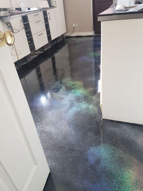 Metallic Epoxy Resin Flooring & Kits Glitter Epoxy Floor, Glitter Floor, Epoxy Floor Designs, Epoxy Resin Flooring, Resin Flooring, Metallic Epoxy Floor, Basement Flooring, Island Kitchen, Epoxy Floor