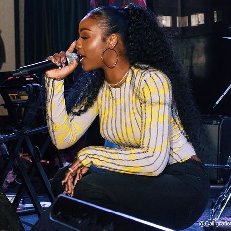 𝙅𝙪𝙨𝙩𝙞𝙣𝙚 𝙎𝙠𝙮𝙚 on Instagram: “Sang “Build” live for the first time last night with @arinraycamp! Thanks for having me Arin. And thank you to all the beautiful queens in…” Cute Date Outfits, Justine Skye, Winter Outfits Casual, Black Actresses, Flawless Beauty, Date Outfit, Outfit Cute, Music Blog, Girl Inspiration