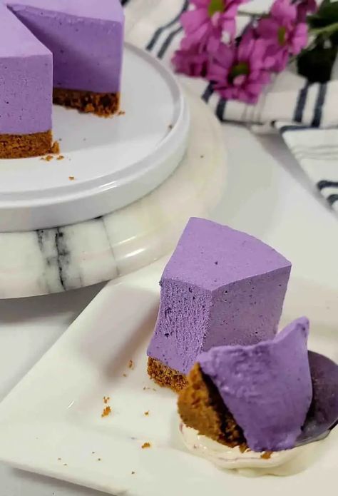 No-bake Ube Cheesecake No Bake Ube Cheesecake, Ube Desserts Recipes, Ube Cheesecake Recipe, Ube Recipe, Ube Desserts, Ube Dessert, Ube Cheesecake, Easy Birthday Cake Recipes, Ube Jam