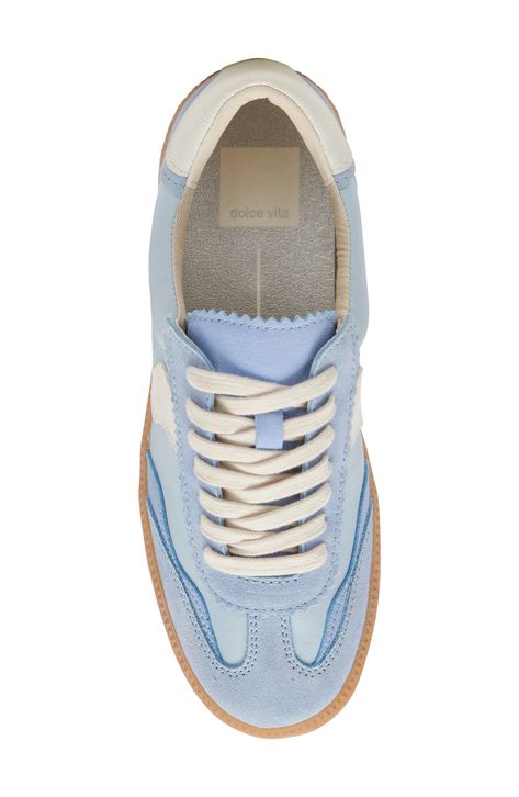 Dolce Vita Jhenee Sneakers Outfit, Current Shoe Trends, Trendy Sneakers 2024, Going Out Sneakers, Cool Girl Sneakers, Everyday Shoes Womens, Everyday Sneakers Women, 2024 Christmas List, Women Sneakers Outfit