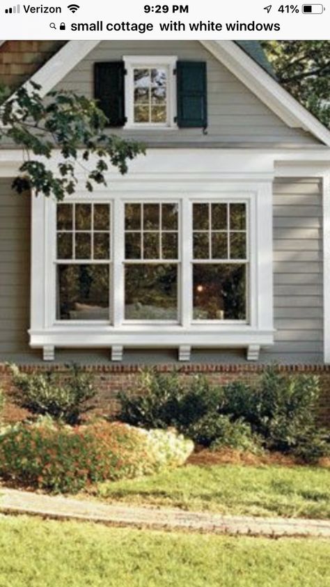 Half Colonial Windows, Big Front Windows Exterior, 6 Over 1 Windows Exterior, Large Front Windows Exterior, Front Bay Window Ideas, Bay Window Remodel, Bay Window Exterior Ideas, Large Front Window, Bay Window Exterior