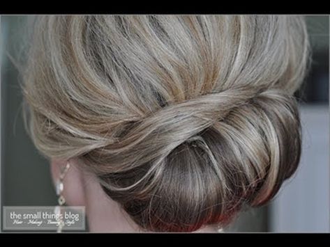 Hairstyles that hide: The ‘dos that will give you back your confidence - Starts at 60 Hairstyles For Medium Length Hair Tutorial, Small Things Blog, French Twists, Wedding Hairstyles Medium Length, Chignon Hair, French Twist Hair, Hairstyles For Medium Length Hair Easy, Updos For Medium Length Hair, Peinados Fáciles Para Cabello Corto