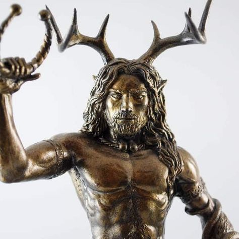 Cernunnos: History And Mythology Of The Enigmatic Horned God Dream Altar, Herne The Hunter, Fantasy Things, Horned God, Celtic Gods, Pagan Gods, Pagan Art, Celtic Mythology, Celtic Knots