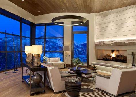 Ski Lodge House, Modern Ski Lodge, Modern Lodge Style, Ski Board, Ski Condo, Modern Lodge, Lodge House, Vermont House, Lodge Look