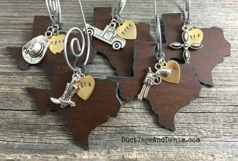 Texan Wedding, Texas Themed Gifts, Texas Christmas Ornaments, Texas Ornaments, Texas Christmas, Florida Christmas, Our First Christmas Ornament, Texas Gifts, Wedding Personalized