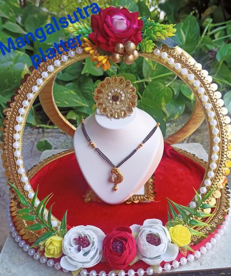 NeevSwara Creation Mangalsutra Thali Decoration, Mangalsutra Plate Decoration, Mangalsutra Tray Decoration, Mangalsutra Plate Decoration Ideas, Engagement Plates, Chhab Decoration, Hampers Packaging, Diy Engagement Decorations, Marriage Pics