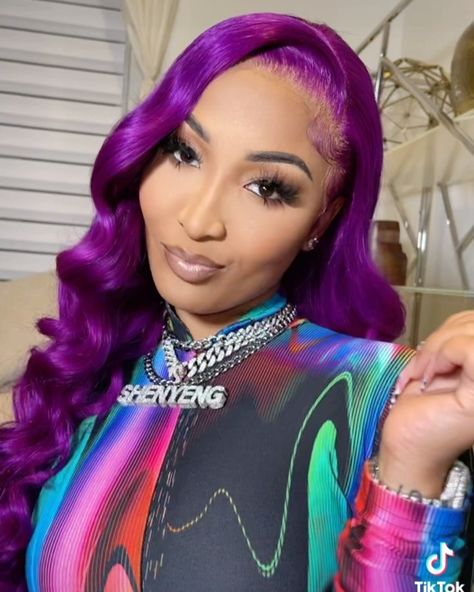 SHENYENG 🐉 (@shenseea) posted on Instagram: “Shit turnt everytime I take a shot 😂😭 Wockesha 👅 💆🏻‍♀️/ @ameshacouture 💄/ @makeup_shan_” • Sep 6, 2021 at 1:41am UTC Purple Lace Front, Dark Purple Hair, Glamour Hair, Green Wig, Pretty Hair Color, Celebrity Hair Stylist, Human Virgin Hair, Costume Wigs, Purple Lace