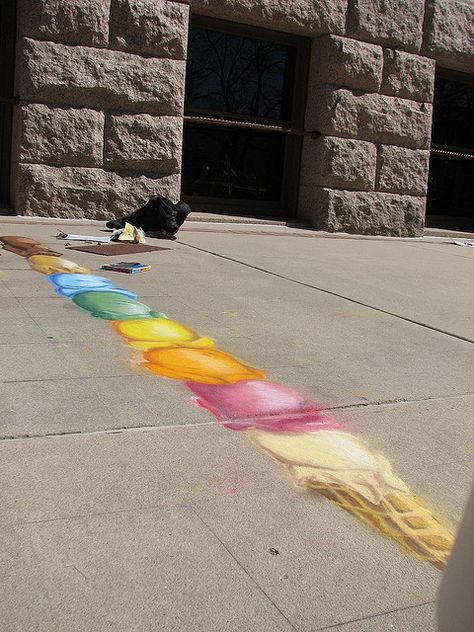 Ice Cream Chalk Art, Impressive Chalk Art, Food Chalk Art, Crosswalk Art, Pavement Chalk Art, Dope Artwork, Chalk Art Festival, Street Chalk Art, Chalk Festival