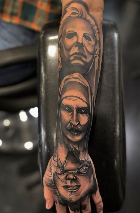 Horror Movie Half Sleeve Tattoo, Horro Tattoos Sleeve, Chucky Tattoo Neck, Hand Forearm Tattoos For Guys, Horror Half Sleeve Tattoo, Jason Hand Tattoo, Horror Tattoos Men, Scary Movie Tattoos Sleeve, Valak Tattoo Design