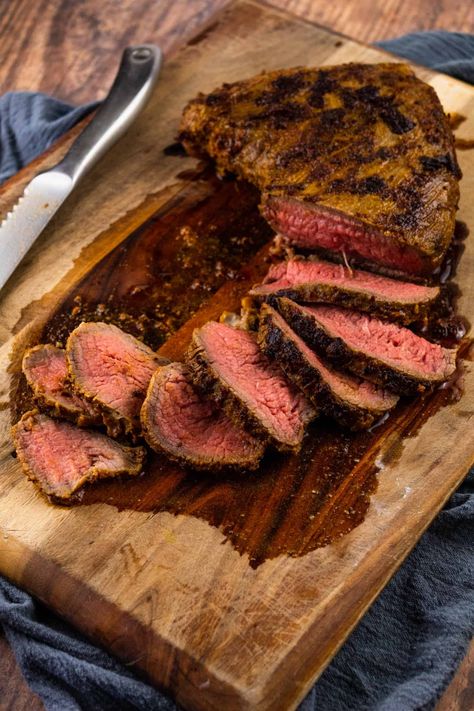 Tri Tip Recipes Oven, Tri Tip In The Oven, Oven Roasted Tri Tip, Tri Tip Steak, Tritip Recipes, Cooking Tri Tip, Beef Tri Tip, London Broil Recipes, Steak In Oven