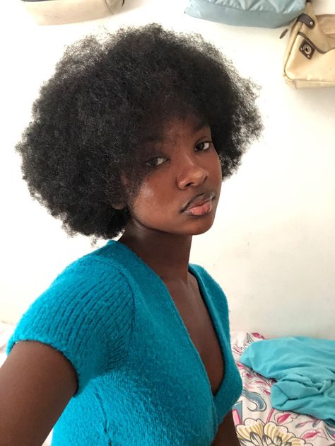 Poofy Hair, Quick Natural Hair Styles, Type 4 Hair, 4c Natural Hair, Dark Skin Beauty, Bare Beauty, Natural Hair Tips, Natural Hair Journey, Hair Journey