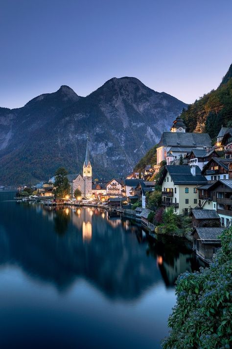 Magical Photography, Switzerland Vacation, Hallstatt Austria, Creative Landscape, Beautiful Places To Visit, Pretty Places, Tourist Destinations, Places Around The World, Landscape Photos