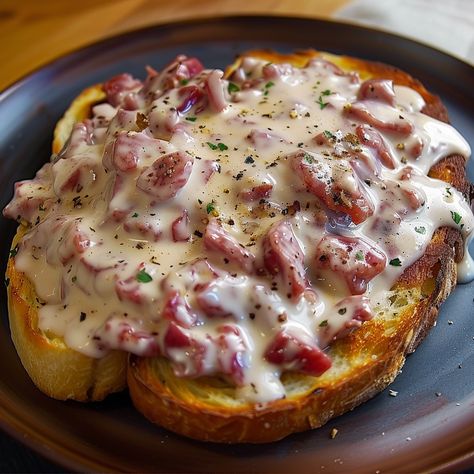 Homemade Creamed Chipped Beef on Toast Creamed Chipped Beef On Toast, Chipped Beef On Toast, Beef On Toast, Creamed Chipped Beef, Creamed Beef, Homemade Hot Fudge, Dried Beef, Comforting Dinner, Beef Steak Recipes