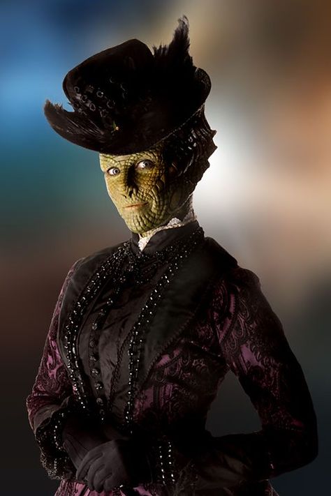 Madam Vastra, Doctor Who Characters, Doctor Who Silurian, Doctor Who Madame Vastra, Madame Vastra, Doctor Who Tv, Doctor Who Companions, Doctor Who 2005, Doctor Who Fan Art