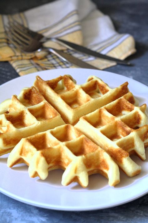 Quick and Easy Waffle Recipe Using Krusteaz Pancake Mix - The Tasty Bite Krusteaz Pancake Mix Recipes Waffles, Waffles From Pancake Mix Recipes, Waffle House Waffle Recipe Copycat, Krusteaz Waffle Recipe, Corn Waffle Recipe, Krusteaz Pancake Mix Recipes, Waffle Mix Recipe, Krusteaz Recipes, Waffle Mix Recipes