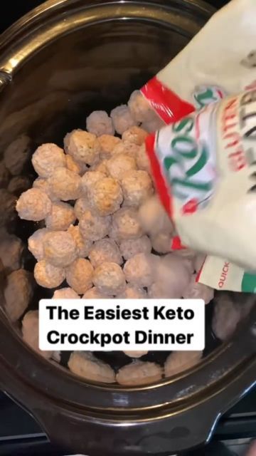 Best Guide Keto Diet on Instagram: "Say Yes if you would eat this 😍🤤 More recipes are available in 28 day keto challenge, link in my bio @ketoguides__ ❤ Keto meatball casserole in the crockpot! Recipe I’m making 2 bags so we can have plenty for leftovers but 1 bag will work too 2 bags of gluten free frozen meatballs (1 carb per serving!!!) 1 jar of RAOS spaghetti sauce Mix so all meatballs are covered Top with a layer of Parmesan cheese I used about half a container Then top with shredded Keto Meatball Recipe, Keto Low Carb Crockpot Recipes, Keto Meatball Recipes Crockpot, Keto Meatball Casserole With Frozen Meatballs, Keto Recipes With Meatballs Frozen, Cheap And Easy Keto Crockpot Meals, Keto Frozen Meatball Recipes, Low Carb Frozen Meatball Recipes, Keto Meatballs Crockpot