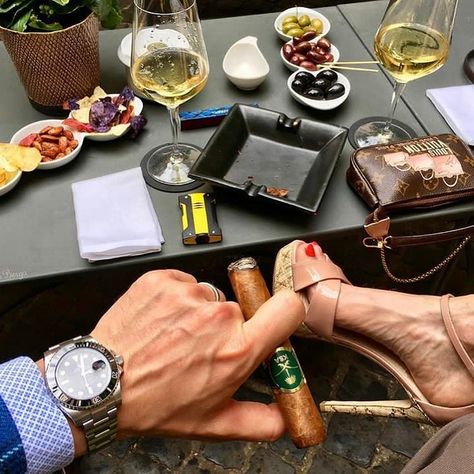 287 Likes, 9 Comments - HERficionado (@herficionado) on Instagram: “Sunday goals. #HERficionado 💋💨 | 📸: @domberga” Mens Luxury Lifestyle, Luxury Lifestyle Travel, Luxury Lifestyle Couple, Luxury Lifestyle Girly, Luxury Lifestyle Fashion, Luxury Lifestyle Women, Cigars And Whiskey, Rich Lifestyle, Luxury Lifestyle Dreams