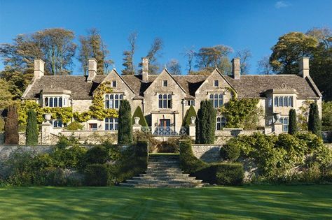 Cotswolds House, Cotswold Cottages, English Houses, Edsel Ford, Pretty Houses, Castle Wedding Venue, English Manor Houses, Honeymoon Locations, Margaret River