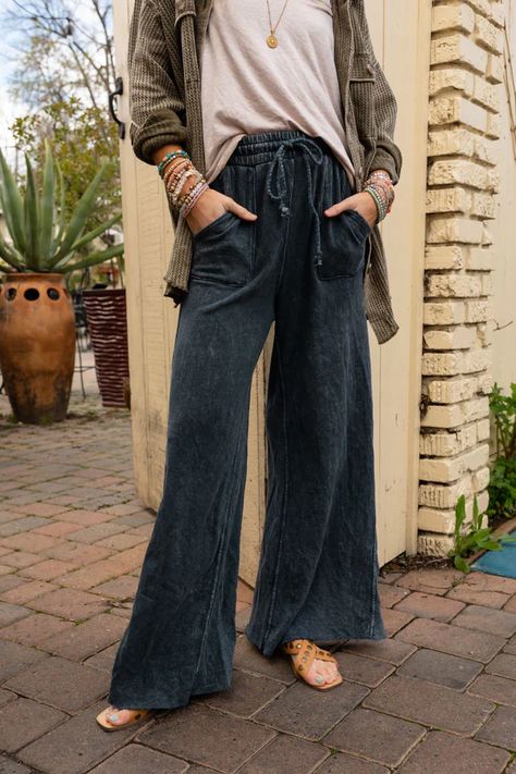 Relaxing Robin Wide Leg Pant - New Navy | Three Bird Nest Boho Mom, Hippie Mom, Three Bird Nest, Boho Style Outfits, Cute Pants, Mama Style, Wide Leg Pant, Bird Nest, Bohemian Clothes