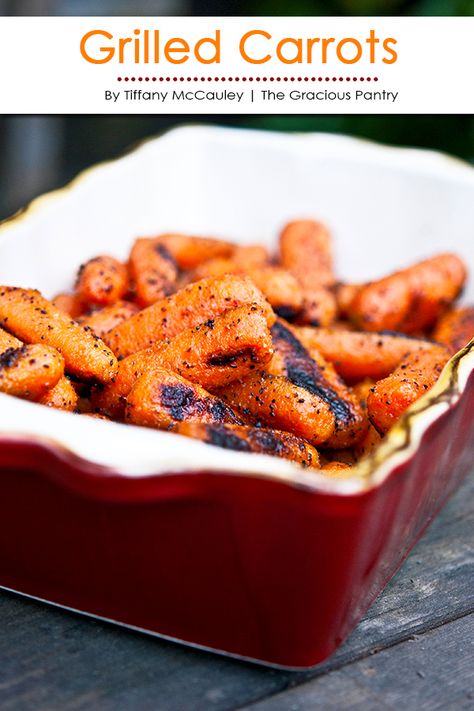 These grilled carrots are proof that life is always better with a delicious grilled side dish on your dinner plate! This easy, healthy baby carrots recipe is one of our favorite clean eating side dishes! #grilledcarrots #barbecuedcarrots #cleaneating #eatclean #barbecuerecipes #barbecuedvegetables #barbecuedveggies ~ https://www.thegraciouspantry.com Bbq Carrots, Grilled Side, Clean Eating Side Dishes, Carrot Dishes, Baby Carrot Recipes, Grilled Carrots, Barbecue Side Dishes, Carrots Recipe, Grilling Sides