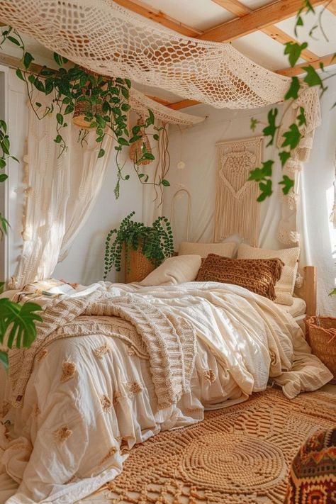 Create an eco-conscious and stylish bohemian bedroom with these 48 sustainable design ideas. Recycled materials, natural textures, and energy-saving tips included! Decorating Small Kitchen, Bohemian Rooms, Cute Rooms, Home Decor Cozy, Dream Bedroom Inspiration, Coastal Bedroom Decorating, Bedroom Decor Lights, Boho Style Bedroom, Bedrooms Ideas