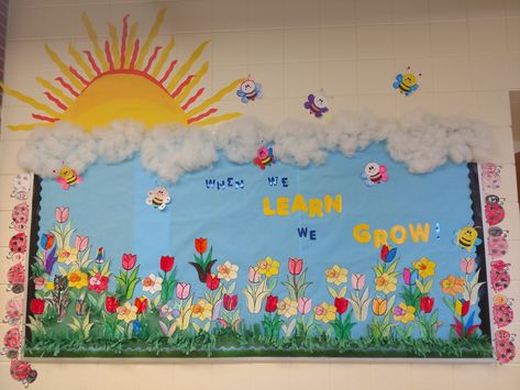 Group effort from multiple classrooms combine to create this colorful board to welcome spring! Classroom Ceiling Decorations, Birthday Chart Classroom, Spring Bulletin, Apple Preschool, School Board Decoration, Spring Classroom, St Patrick Day Activities, Seasons Posters, School Lesson Plans