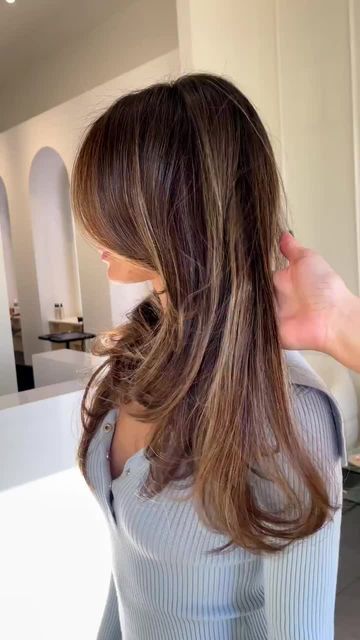 Multi Dimensional Hair, Dimensional Hair, Dimensional Brunette, Multi Dimensional, Makeup Goals, Summer Hair, Summer Hairstyles, Hair Looks, Hair Inspo