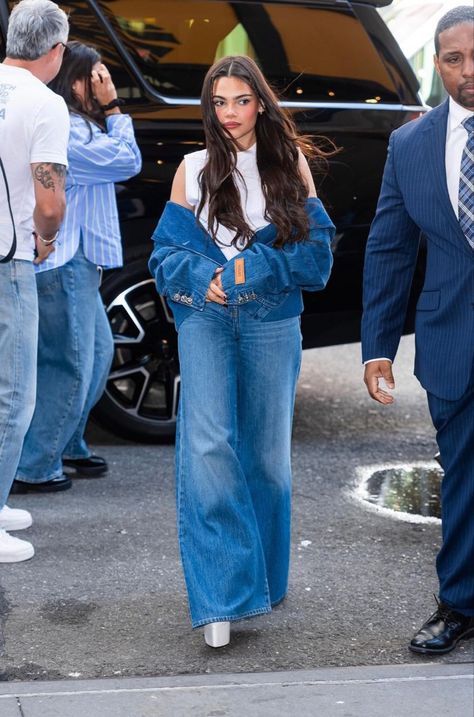 ariana greenblatt Ariana Grande Street Style, Ariana Greenblatt Outfits, Ariana Greenblatt, Ariana G, Models Off Duty, Celebrity Outfits, Aesthetic Outfits, Cute Casual Outfits, Ariana Grande