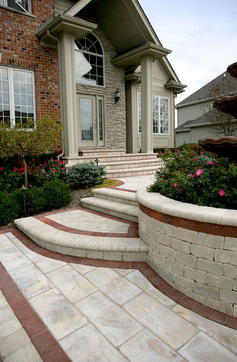 Front Yard Mansion, Entrance Pavers, Front Porch Design Entrance, Mansion Porch, Modern Front Porch Design, Front Walkways, Modern Landscape Design Front Yard, Frontyard Landscape, Paver Patio Ideas