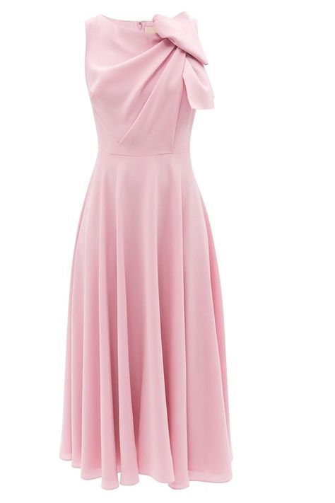 Princesa Anne, Classic Fashion Pieces, Party Dress Pink, Elegant Party Dress, Chic Evening Dress, Crepe Midi Dress, Royal Outfits, Fashionista Clothes, Daytime Dresses