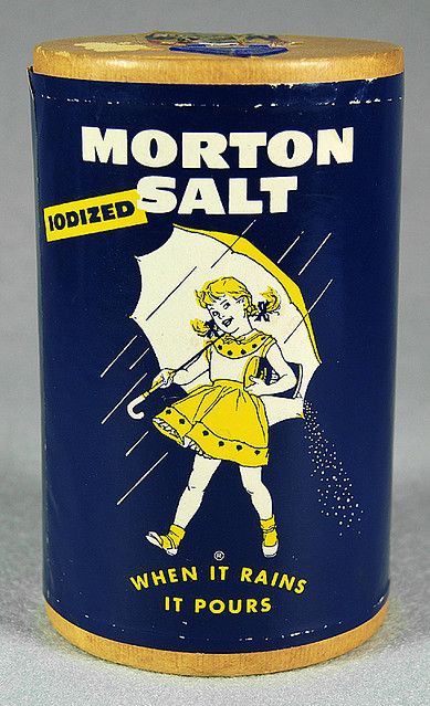 Morton Salt.  Source: The Museum of American Packaging. http://www.flickr.com/photos/roadsidepictures/sets/939353/ Morton Salt Girl, Morton Salt, Brand Icon, Vintage Packaging, Vintage Food, My Childhood Memories, Vintage Memory, Vintage Products, Packaging Labels Design